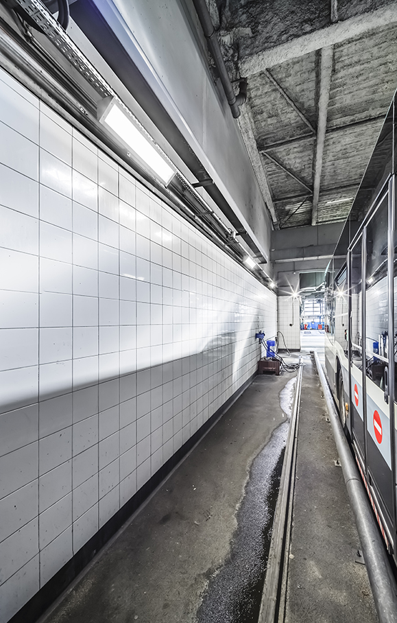 https://securlite-v2.awebi-lab.com/media/securlite_project/centre_de_maintenance_RATP_Paris_13_-_portrait_-_urlite.jpg